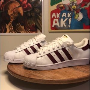 Burgundy adidas superstar sz 7.5